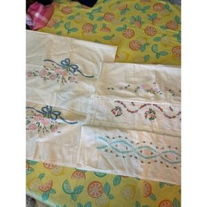 Unbranded Vintage Pillowcases Set of 5 OS White Floral Embroidered Printed